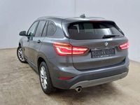 Gebraucht BMW X1 Advantage 140 PS (102 kW) 2018 Grau SUV