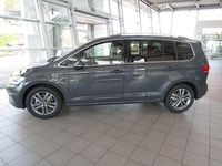 Gebraucht VW Touran Comfortline 150 PS (110 kW) 2024 Grau Van / Kleinbus