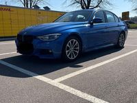 Gebraucht BMW 330e M Sport 252 PS (185 kW) 2016 Blau Limousine