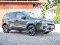 Gebraucht Ford Kuga Titanium 180 PS (132 kW) 2018 Grau SUV
