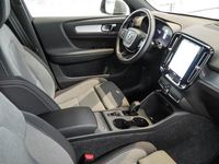 Gebraucht Volvo XC40 Core 163 PS (119 kW) 2025 Grau SUV