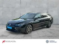 Gebraucht VW Passat R-line 272 PS (200 kW) 2025 Grenadillschwarz metallic Kombi