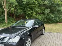 Gebraucht Mercedes C180 143 PS (105 kW) 2005 Schwarz Coupé