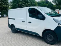 Gebraucht Opel Vivaro 90 PS (66 kW) 2017 Weiß Van / Kleinbus