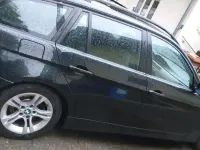Gebraucht BMW 320 177 PS (130 kW) 2008 Schwarz Kombi