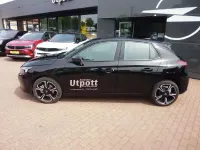 Gebraucht Opel Corsa 101 PS (74 kW) 2024 Lackierung schwarz perla nera/typ aussen (metallic) Kleinwagen