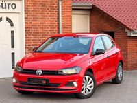 Gebraucht VW Polo Trendline 65 PS (47 kW) 2018 Rot Kleinwagen