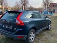 Gebraucht Volvo XC60 Kinetic 163 PS (119 kW) 2011 Blau SUV