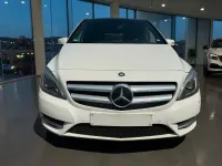 Gebraucht Mercedes B200 156 PS (114 kW) 2012 Weiß Kleinwagen