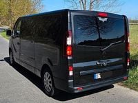 Gebraucht Renault Trafic 145 PS (106 kW) 2016 Schwarz Van / Kleinbus