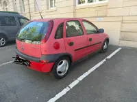 Second-hand Opel Corsa Comfort 90 CP (66 kW) 2002 Roșu Hatchback