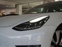 Gebraucht Tesla Model 3 Performance 358 kW (487 PS) 2019 Pearl white multicoat Limousine