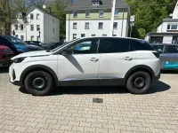 Gebraucht Peugeot 3008 Allure 131 PS (96 kW) 2023 Weiss (metallic) SUV