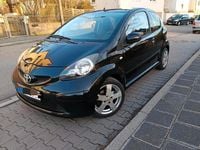 Gebraucht Toyota Aygo 68 PS (50 kW) 2007 Schwarz Kleinwagen