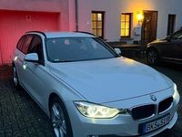 Gebraucht BMW 320 184 PS (135 kW) 2013 Weiß Kombi
