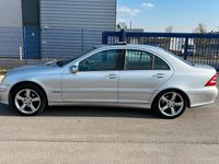 Gebraucht Mercedes 220 146 PS (107 kW) 2006 Silber Limousine