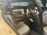 Neu Lynk & Co 02 200 kW (272 PS) 2026 Weiß (cyristal withe) SUV