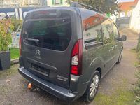Gebraucht Citroën Berlingo SELECTION 110 PS (80 kW) 2016 Grau Van / Kleinbus