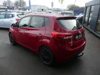 Gebraucht Hyundai ix20 Passion 90 PS (66 kW) 2016 Rot Kleinwagen