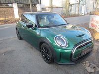 Gebraucht Mini Cooper SE 135 kW (184 PS) 2022 Grün Kleinwagen