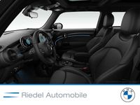 Gebraucht Mini Cooper S Classic 178 PS (130 kW) 2021 Midnight black metallic Kleinwagen