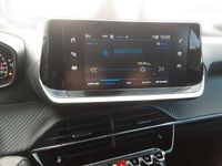 Gebraucht Peugeot 208 Active 99 PS (72 kW) 2023 Rot metallic Kleinwagen