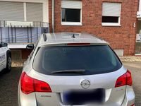 Gebraucht Opel Astra 110 PS (80 kW) 2014 Silber Kombi