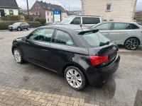 Używany Audi A1 Ambition 105 KM (77 kW) 2011 Czarny Hatchback