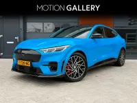 Gebraucht Ford Mustang Mach-E GT 358 kW (487 PS) 2021 Blau SUV