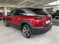Gebraucht Mazda MX30 Comfort 106 kW (145 PS) 2022 3ton magmarot (metallic) SUV