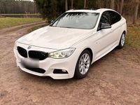 Gebraucht BMW 330 M Sport 258 PS (189 kW) 2014 Weiß Limousine