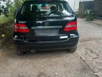 Gebraucht Mercedes B180 110 PS (80 kW) 2026 Schwarz Kleinwagen