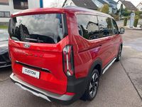 Neu Ford Tourneo Active 150 PS (110 kW) 2026 Rot Van / Kleinbus