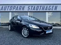 Usata Volvo V40 Momentum 310 CV (228 kW) 2016 Nero Berlina