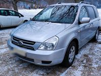 Gebraucht Kia Carnival 185 PS (136 kW) 2006 Silber Van / Kleinbus