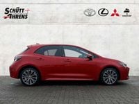 Gebraucht Toyota Corolla Team 122 PS (89 kW) 2022 Emotional red 2 Limousine