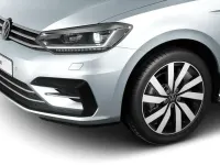 Gebraucht VW Touran Comfortline 150 PS (110 kW) 2024 Silber Van / Kleinbus