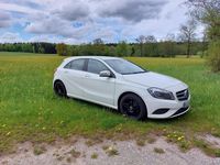 Gebraucht Mercedes A200 150 PS (110 kW) 2014 Weiß Kleinwagen