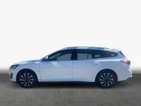 Gebraucht Ford Focus Titanium 155 PS (114 kW) 2025 Frozen white Kombi