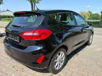 Gebraucht Ford Fiesta Trend 101 PS (74 kW) 2018 Iridiumschwarz metallic Limousine