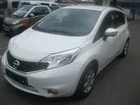Gebraucht Nissan Note Acenta 80 PS (58 kW) 2014 Weiß Kleinwagen