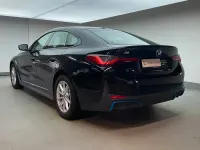 Używany BMW i4 Efficient Dynamics 210 kW (286 KM) 2023 Czarny Sedan/Limuzyna