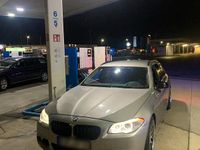 Gebraucht BMW 520 184 PS (135 kW) 2011 Silber Kombi