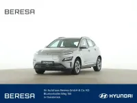 Gebraucht Hyundai Kona Select 100 kW (136 PS) 2023 Silber SUV
