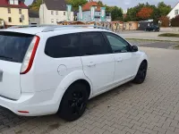 Gebraucht Ford Focus 125 PS (91 kW) 2009 Weiß Kombi