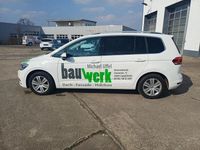 Gebraucht VW Touran Highline 150 PS (110 kW) 2020 Pure white Van / Kleinbus