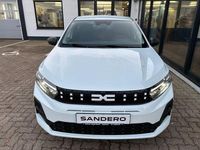 Neu Dacia Sandero Essentiel 67 PS (49 kW) 2026 Weiß Limousine