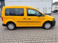 Gebraucht VW Caddy 102 PS (75 kW) 2019 Gelb Van / Kleinbus