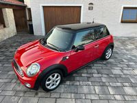 Second-hand Mini ONE 95 CP (69 kW) 2007 Roșu Hatchback