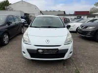 Gebraucht Renault Clio 75 PS (55 kW) 2012 Weiß Limousine